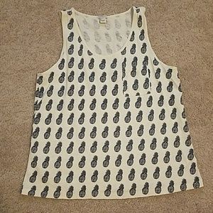 Pineapple Tank